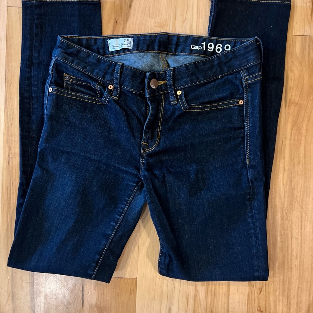 GAP Women's Deep Indigo Skinny Jeans